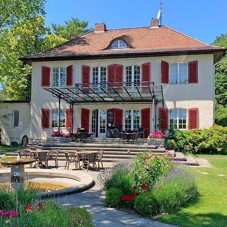 Hotel Waldhaus Prieros エクステリア 写真