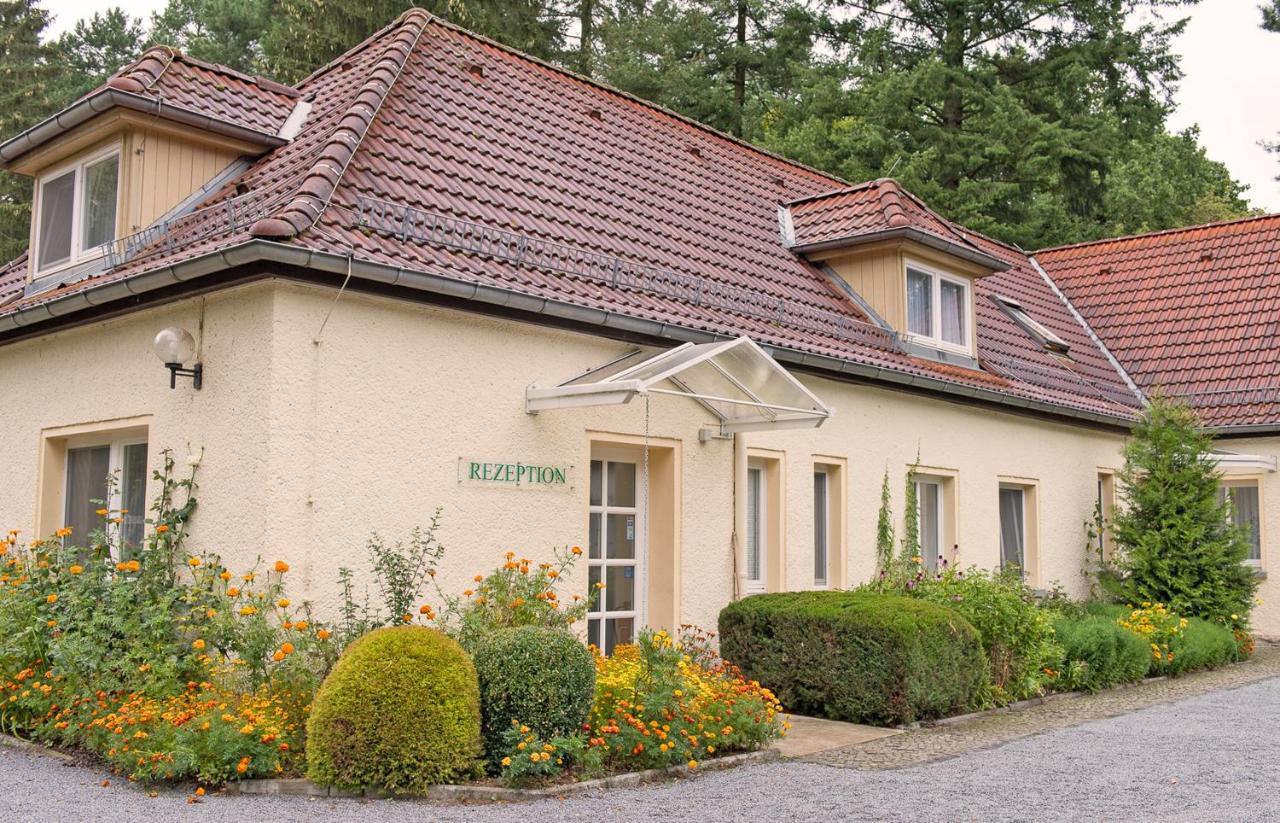 Hotel Waldhaus Prieros エクステリア 写真