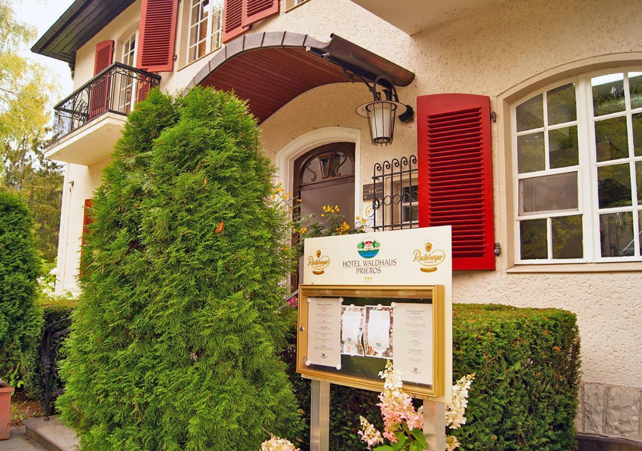Hotel Waldhaus Prieros エクステリア 写真